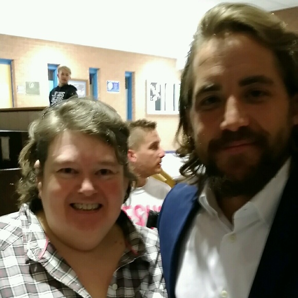 Meet your Posher, Kimberly - Picture 1 of 1